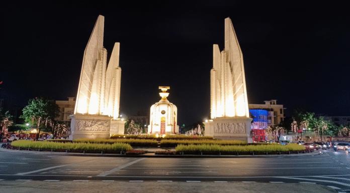 The Democracy Monument | อนุสาวรีย์ประชาธิปไตย